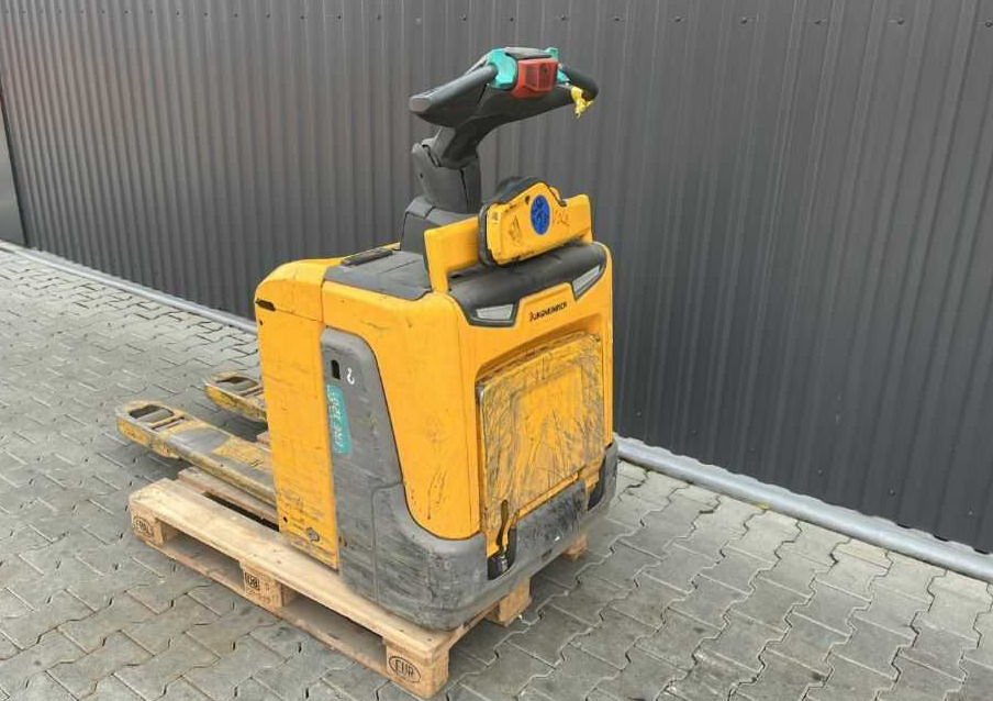 Jungheinrich ERE120 - Stacker: foto 3 Jungheinrich ERE120 - Stacker: foto 3