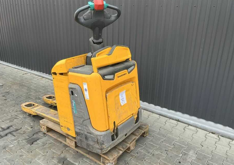 Jungheinrich ERE120 - Stacker: foto 3 Jungheinrich ERE120 - Stacker: foto 3