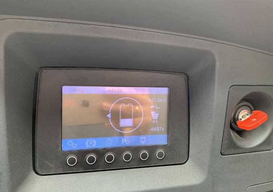 Jungheinrich ETVC16 - Empilhador retráctil: foto 5 Jungheinrich ETVC16 - Empilhador retráctil: foto 5