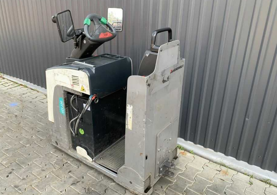 Jungheinrich EZS130 - Trator elétrics: foto 3 Jungheinrich EZS130 - Trator elétrics: foto 3