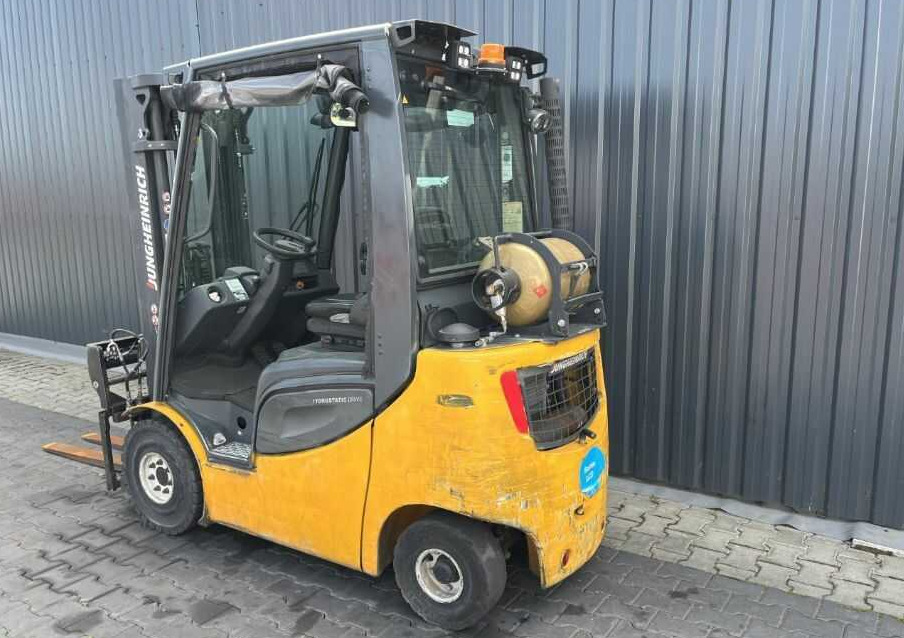 Jungheinrich TFG320s - Empilhador a gás: foto 3 Jungheinrich TFG320s - Empilhador a gás: foto 3