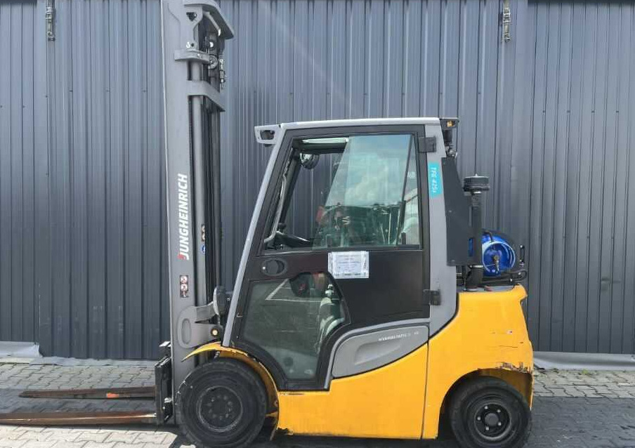 Jungheinrich TFG425s - Empilhador a gás: foto 2 Jungheinrich TFG425s - Empilhador a gás: foto 2