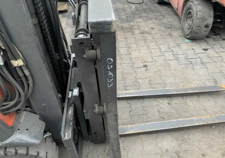 Kaup 1T141S - Garfos para Equipamento de movimentação: foto 1 Kaup 1T141S - Garfos para Equipamento de movimentação: foto 1