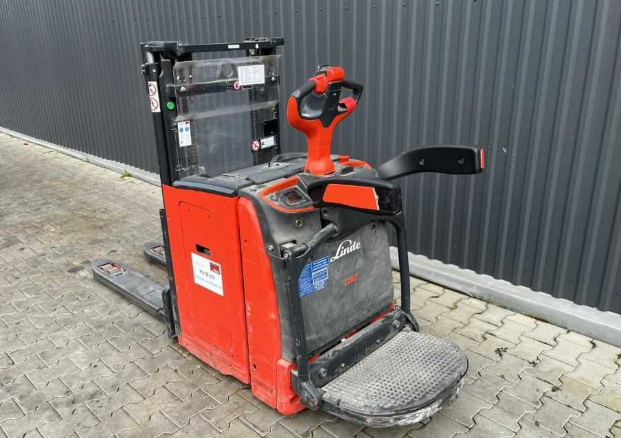 Linde D10AP - Stacker: foto 3 Linde D10AP - Stacker: foto 3