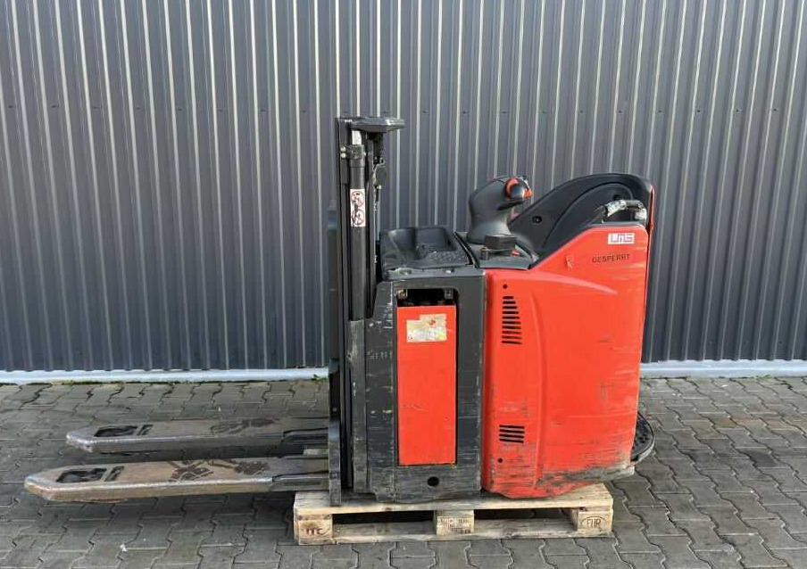 Linde D12SP - Stacker: foto 3 Linde D12SP - Stacker: foto 3