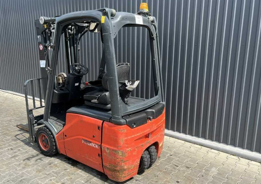 Linde E14-01 - Empilhador elétrico: foto 3 Linde E14-01 - Empilhador elétrico: foto 3