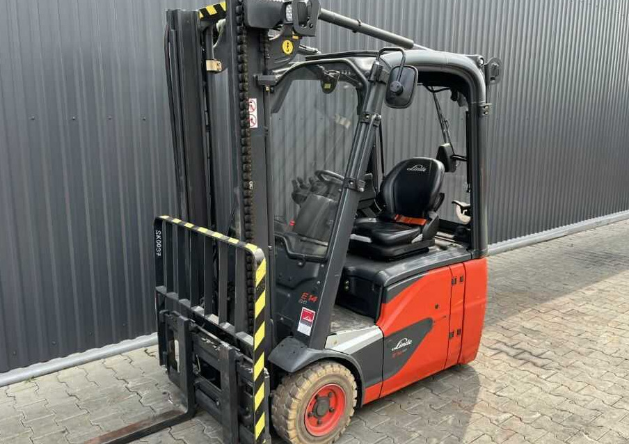 Linde E14-02 - Empilhador elétrico: foto 1 Linde E14-02 - Empilhador elétrico: foto 1