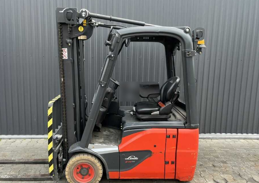 Linde E14-02 - Empilhador elétrico: foto 2 Linde E14-02 - Empilhador elétrico: foto 2