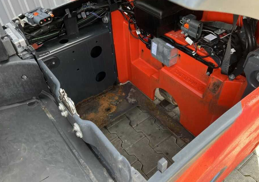 Linde E14-02 - Empilhador elétrico: foto 5 Linde E14-02 - Empilhador elétrico: foto 5