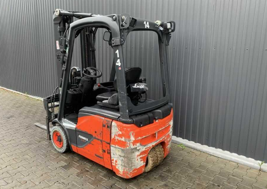 Linde E14-02 - Empilhador elétrico: foto 3 Linde E14-02 - Empilhador elétrico: foto 3