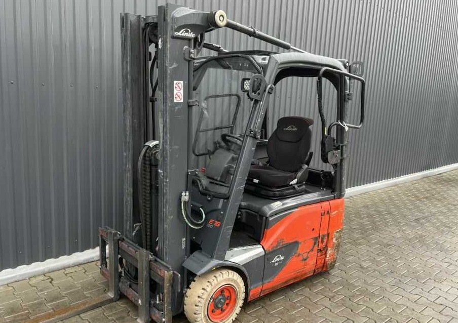 Linde E16-02 - Empilhador elétrico: foto 1 Linde E16-02 - Empilhador elétrico: foto 1