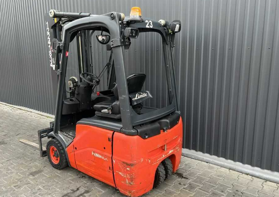 Linde E16C-01 - Empilhador elétrico: foto 3 Linde E16C-01 - Empilhador elétrico: foto 3