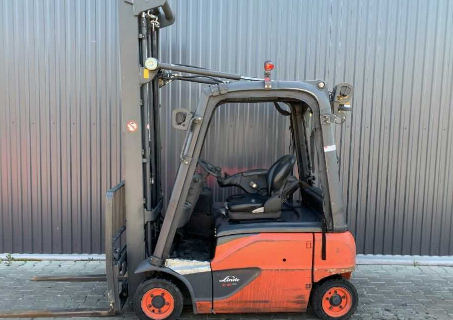Linde E16P-02 - Empilhador elétrico: foto 2 Linde E16P-02 - Empilhador elétrico: foto 2