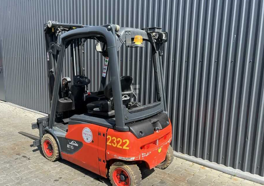 Linde E16P-02 - Empilhador elétrico: foto 3 Linde E16P-02 - Empilhador elétrico: foto 3