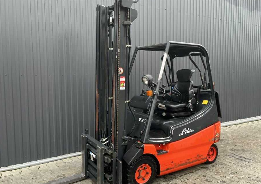 Linde E20 - Empilhador elétrico: foto 1 Linde E20 - Empilhador elétrico: foto 1