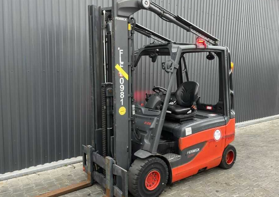 Linde E25L-01 - Empilhador elétrico: foto 1 Linde E25L-01 - Empilhador elétrico: foto 1