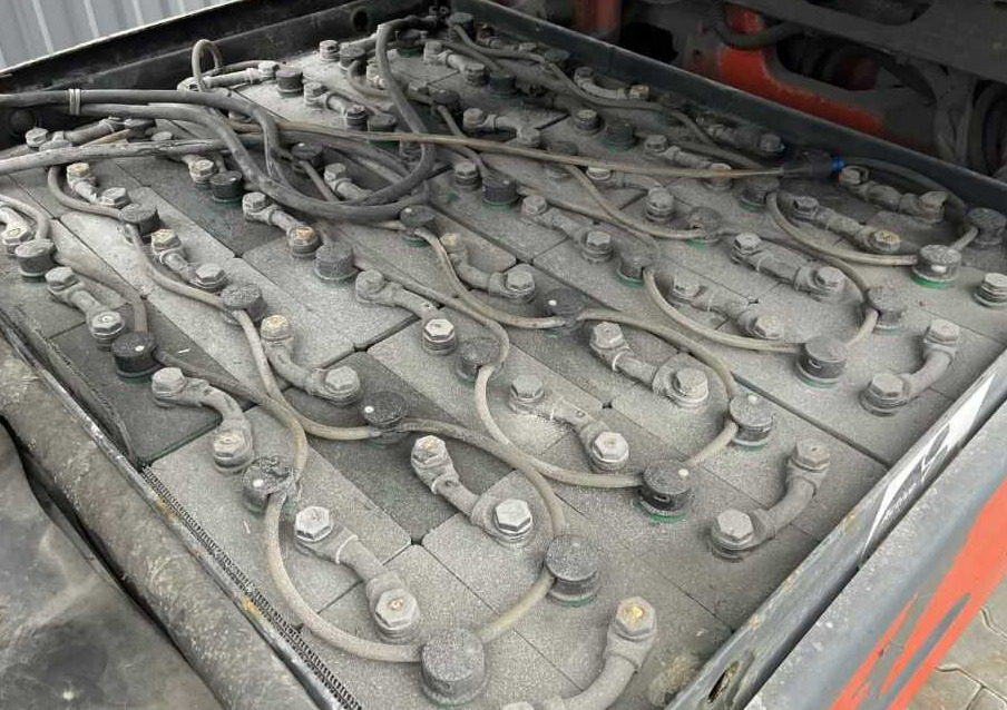 Linde E25L-01 - Empilhador elétrico: foto 4 Linde E25L-01 - Empilhador elétrico: foto 4