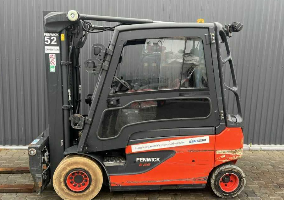 Linde E25L-01 - Empilhador elétrico: foto 2 Linde E25L-01 - Empilhador elétrico: foto 2