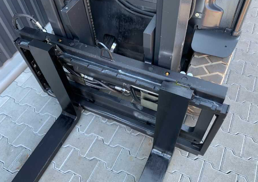 Linde E30L-01 - Empilhador elétrico: foto 1 Linde E30L-01 - Empilhador elétrico: foto 1