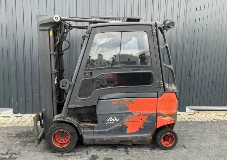 Linde E35HL-01 - Empilhador elétrico: foto 2 Linde E35HL-01 - Empilhador elétrico: foto 2
