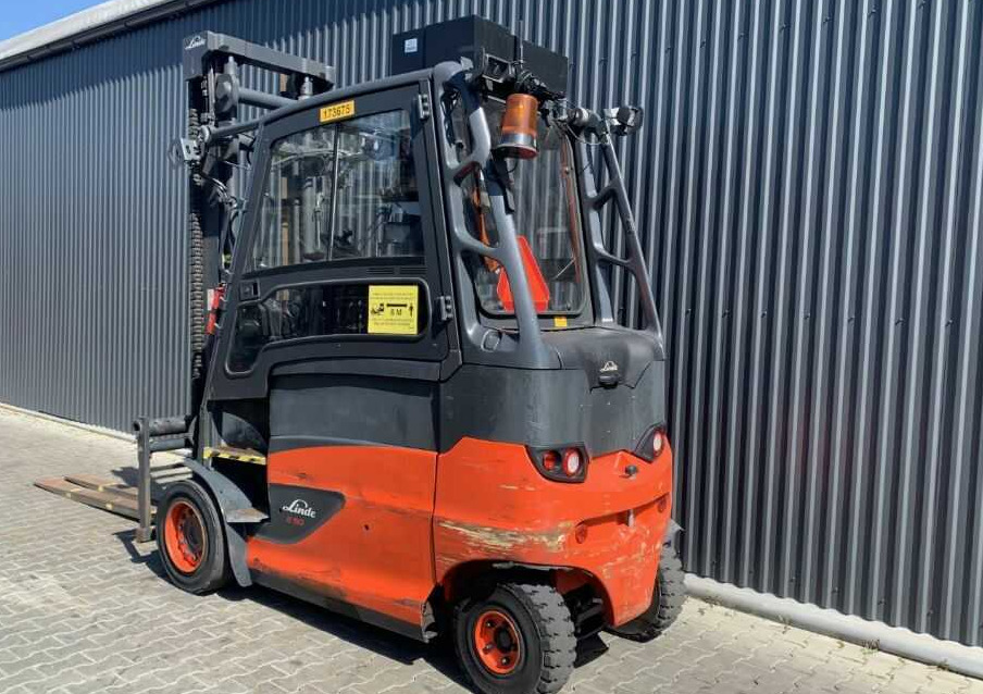 Linde E50HL-01/600 - Empilhador elétrico: foto 3 Linde E50HL-01/600 - Empilhador elétrico: foto 3