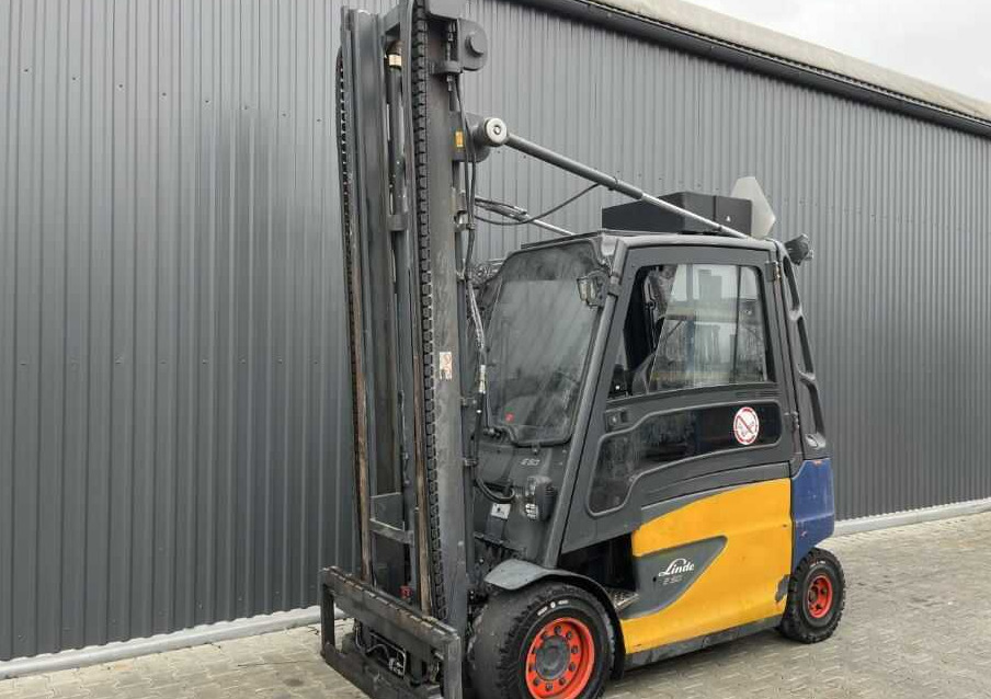 Linde E50HL-01/600 - Empilhador elétrico: foto 1 Linde E50HL-01/600 - Empilhador elétrico: foto 1