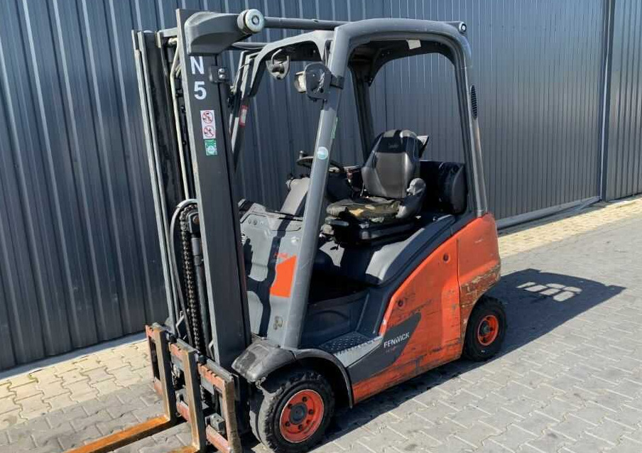 Linde H14T-01 - Empilhador a gás: foto 1 Linde H14T-01 - Empilhador a gás: foto 1