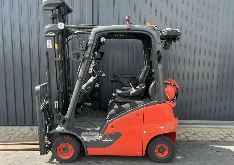 Linde H16T-01 - Empilhador a gás: foto 2 Linde H16T-01 - Empilhador a gás: foto 2