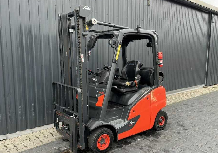 Linde H16T-01 - Empilhador a gás: foto 1 Linde H16T-01 - Empilhador a gás: foto 1