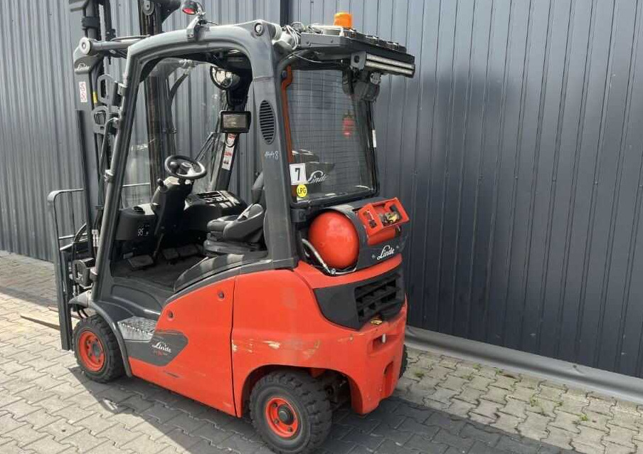 Linde H16T-01 - Empilhador a gás: foto 3 Linde H16T-01 - Empilhador a gás: foto 3