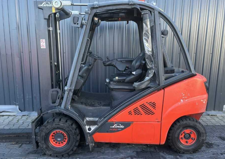 Linde H20D-02/600 - Empilhador a diesel: foto 2 Linde H20D-02/600 - Empilhador a diesel: foto 2