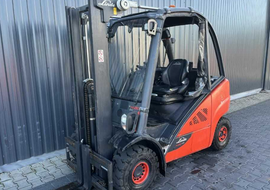 Linde H20D-02/600 - Empilhador a diesel: foto 1 Linde H20D-02/600 - Empilhador a diesel: foto 1