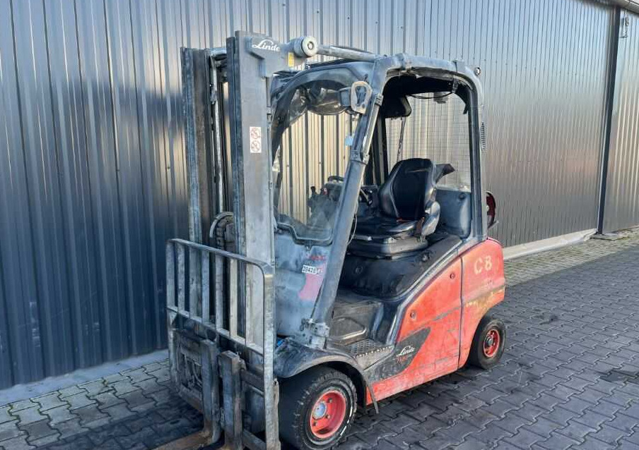 Linde H20T-01 - Empilhador a gás: foto 1 Linde H20T-01 - Empilhador a gás: foto 1