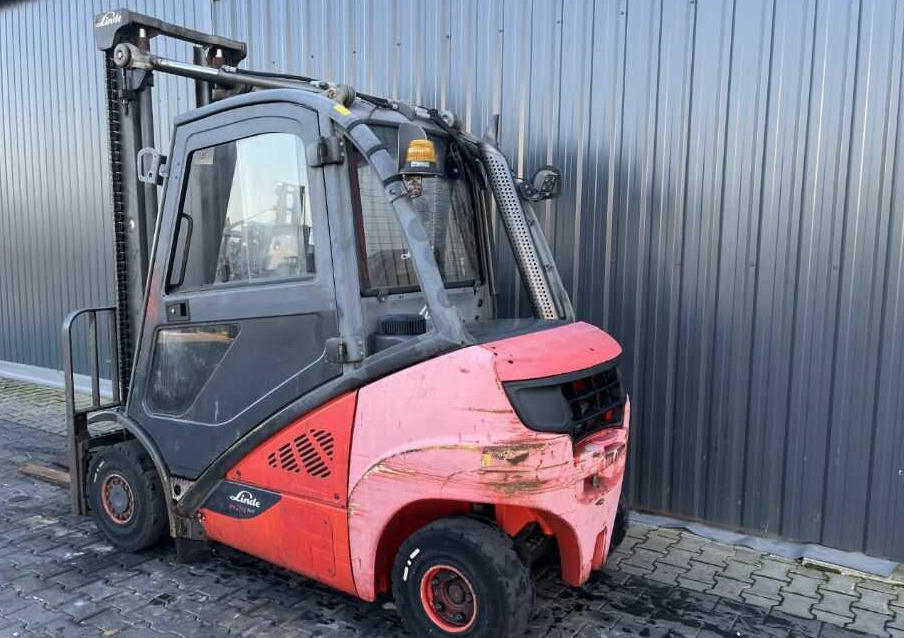Linde H25D-01 - Empilhador a diesel: foto 3 Linde H25D-01 - Empilhador a diesel: foto 3