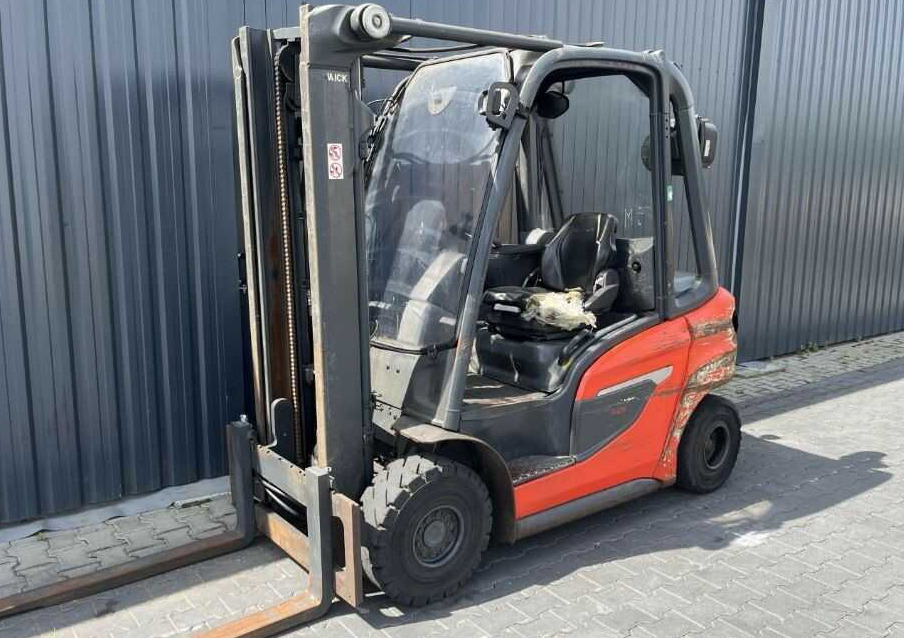 Linde H25D - Empilhador a diesel: foto 1 Linde H25D - Empilhador a diesel: foto 1