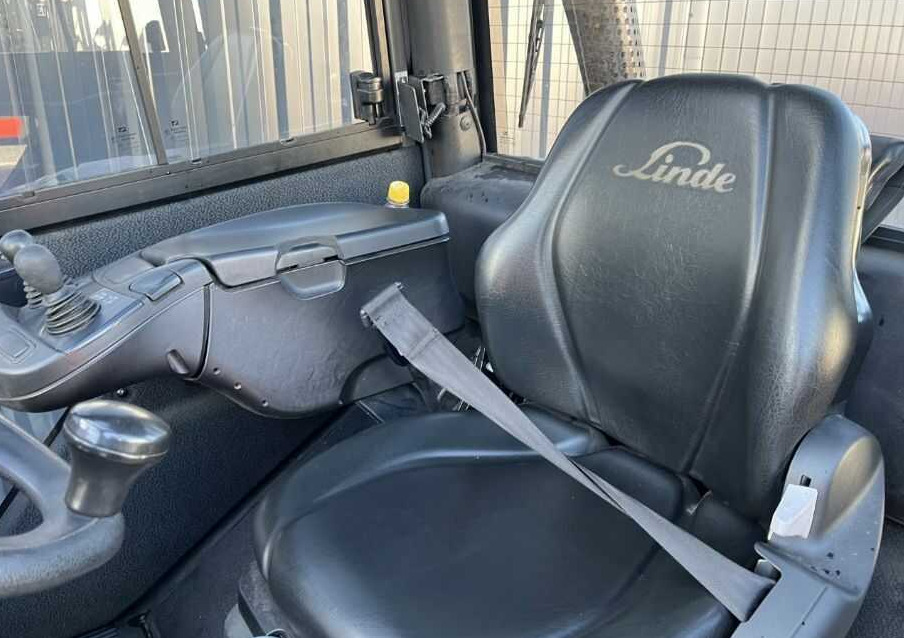 Empilhador a gás Linde H25T-02/600: foto 6