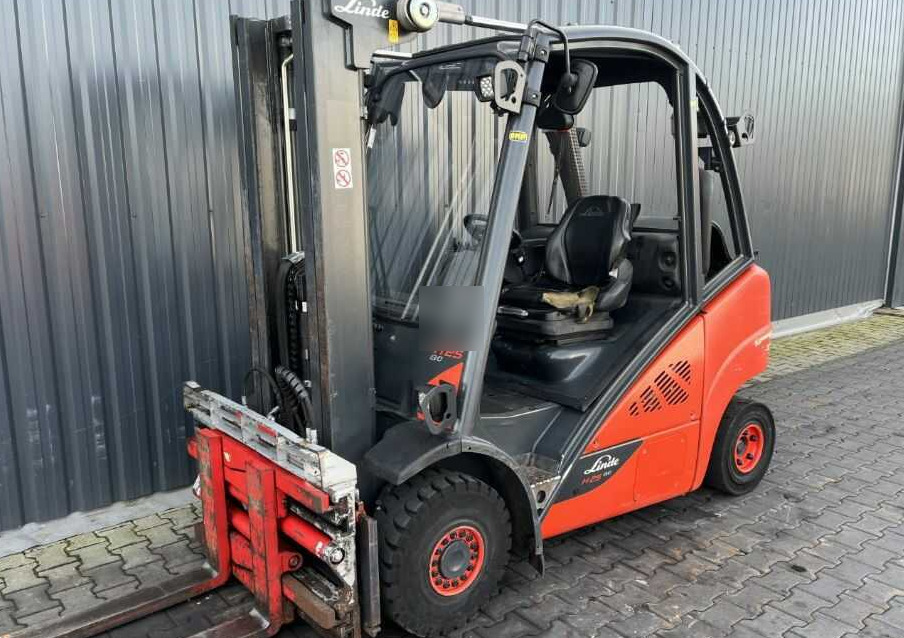 Linde H25T-02 - Empilhador a gás: foto 1 Linde H25T-02 - Empilhador a gás: foto 1