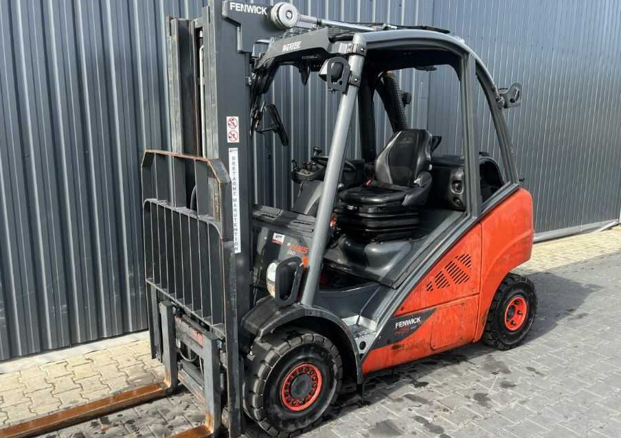 Linde H25T-02 - Empilhador a gás: foto 1 Linde H25T-02 - Empilhador a gás: foto 1