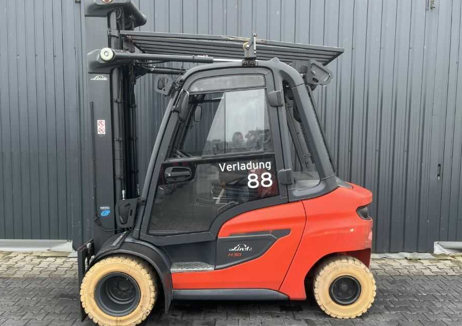 Linde H30D-01 - Empilhador a diesel: foto 2 Linde H30D-01 - Empilhador a diesel: foto 2