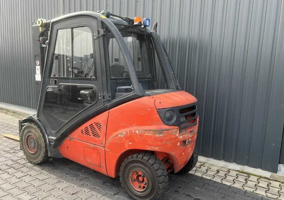 Linde H30D - Empilhador a diesel: foto 3 Linde H30D - Empilhador a diesel: foto 3