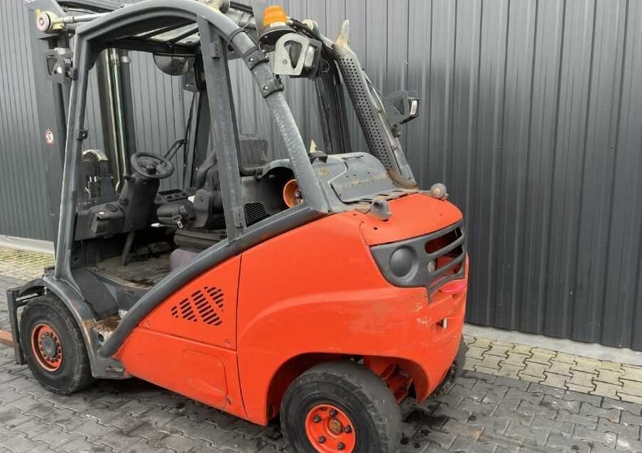 Linde H30T-01 - Empilhador a gás: foto 3 Linde H30T-01 - Empilhador a gás: foto 3