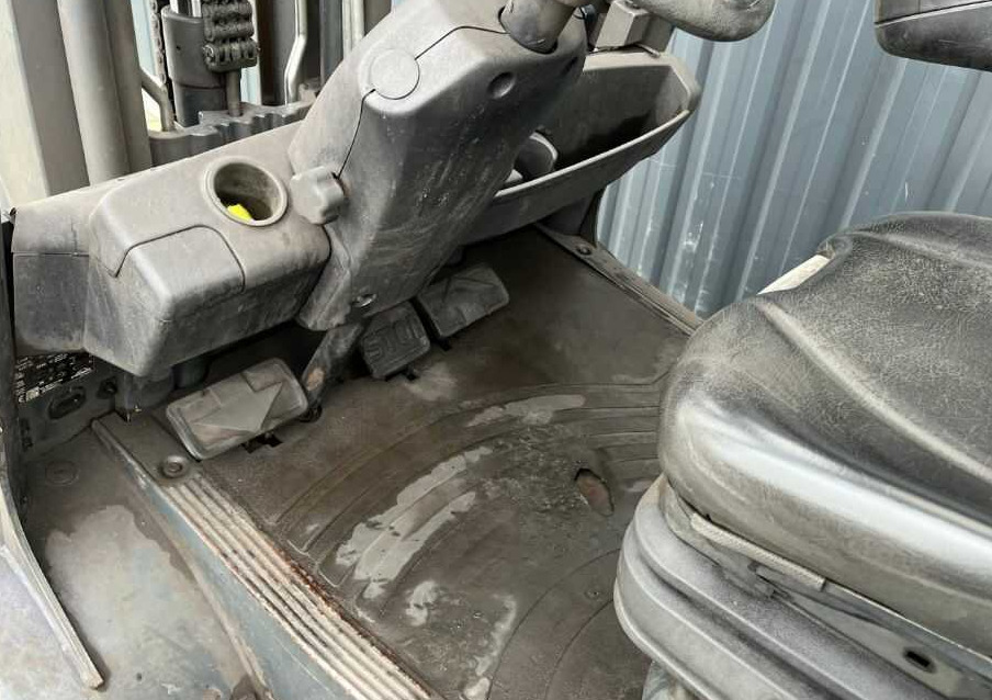 Linde H35T-02 - Empilhador a gás: foto 2 Linde H35T-02 - Empilhador a gás: foto 2