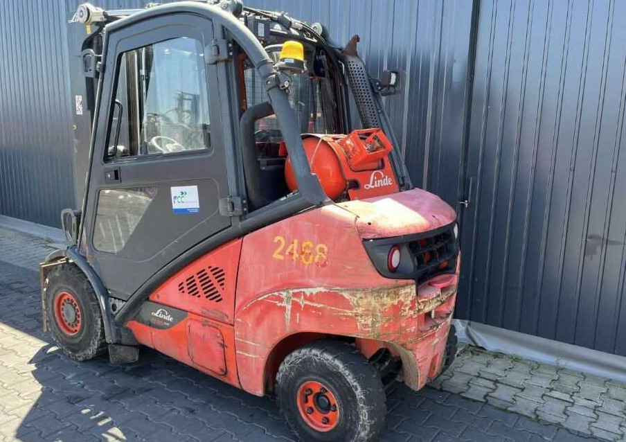 Linde H35T-02 - Empilhador a gás: foto 3 Linde H35T-02 - Empilhador a gás: foto 3