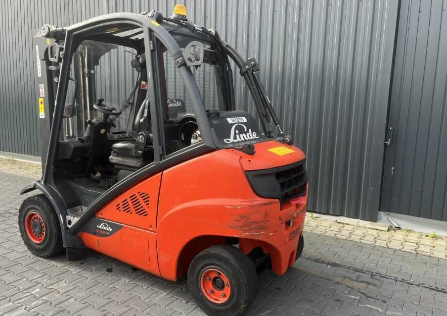 Linde H35T-02 - Empilhador a gás: foto 3 Linde H35T-02 - Empilhador a gás: foto 3
