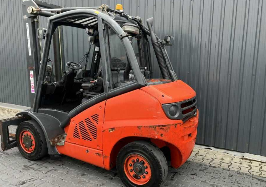 Linde H40D-01 - Empilhador a diesel: foto 3 Linde H40D-01 - Empilhador a diesel: foto 3