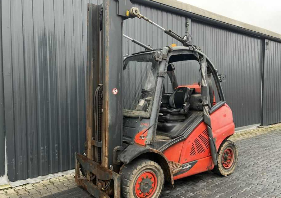 Linde H40T-02 - Empilhador a gás: foto 1 Linde H40T-02 - Empilhador a gás: foto 1