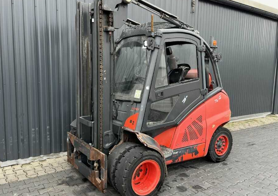 Linde H40T-02 - Empilhador a gás: foto 1 Linde H40T-02 - Empilhador a gás: foto 1