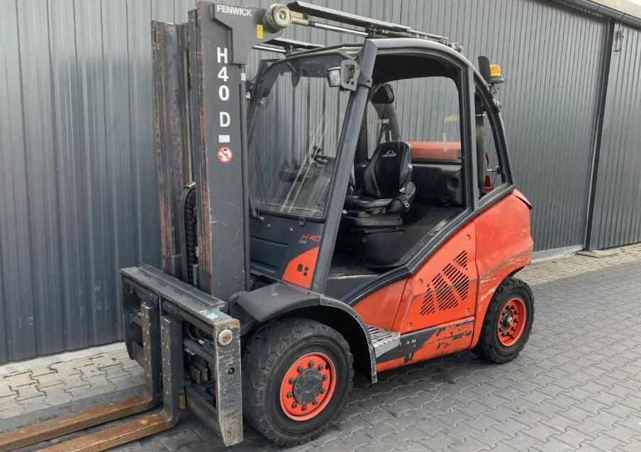 Linde H40T-02 - Empilhador a gás: foto 1 Linde H40T-02 - Empilhador a gás: foto 1