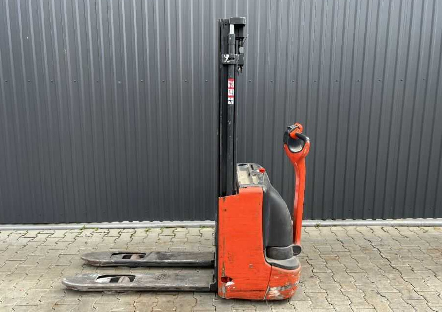 Linde L12 - Stacker: foto 2 Linde L12 - Stacker: foto 2