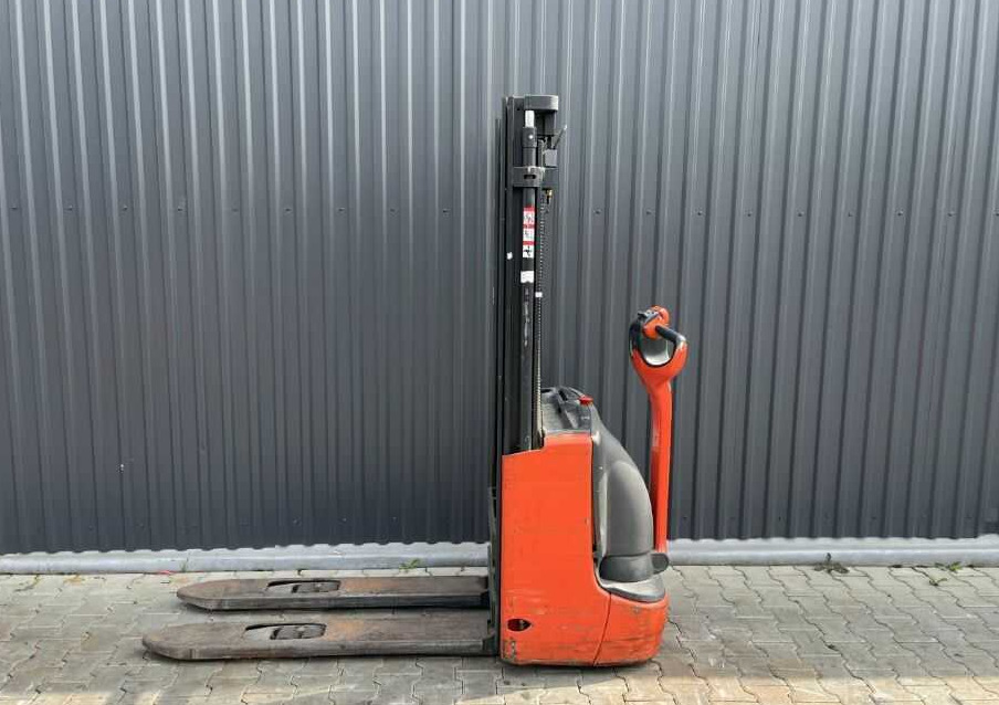 Linde L12 - Stacker: foto 2 Linde L12 - Stacker: foto 2